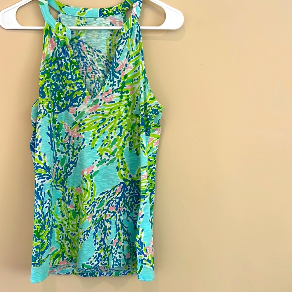 Lily Pulitzer tank top V neck